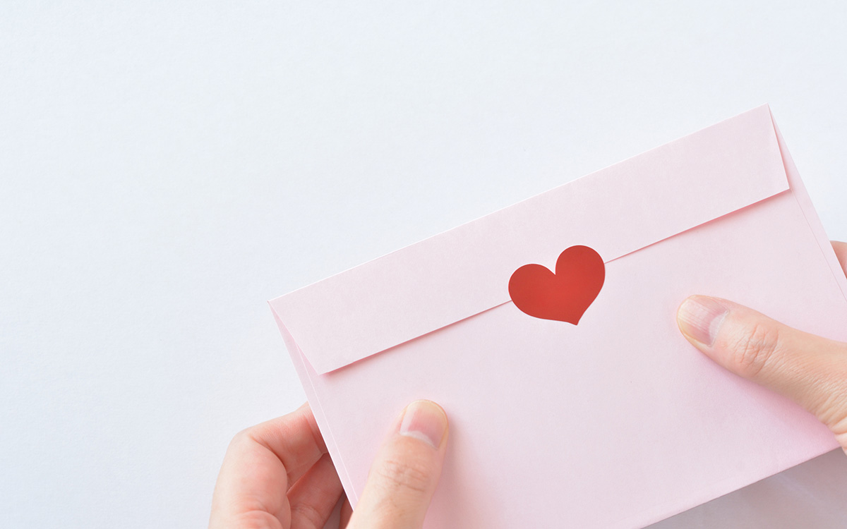 彼氏の誕生日メッセージの書き方は？ おすすめ例文25選 手紙・カード 「マイナビウーマン」
