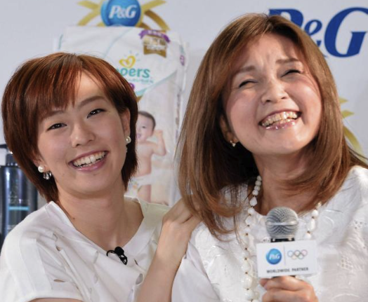 佳純、喜び爆発！親子で山口57年ぶりＶ スポーツ デイリースポーツ online