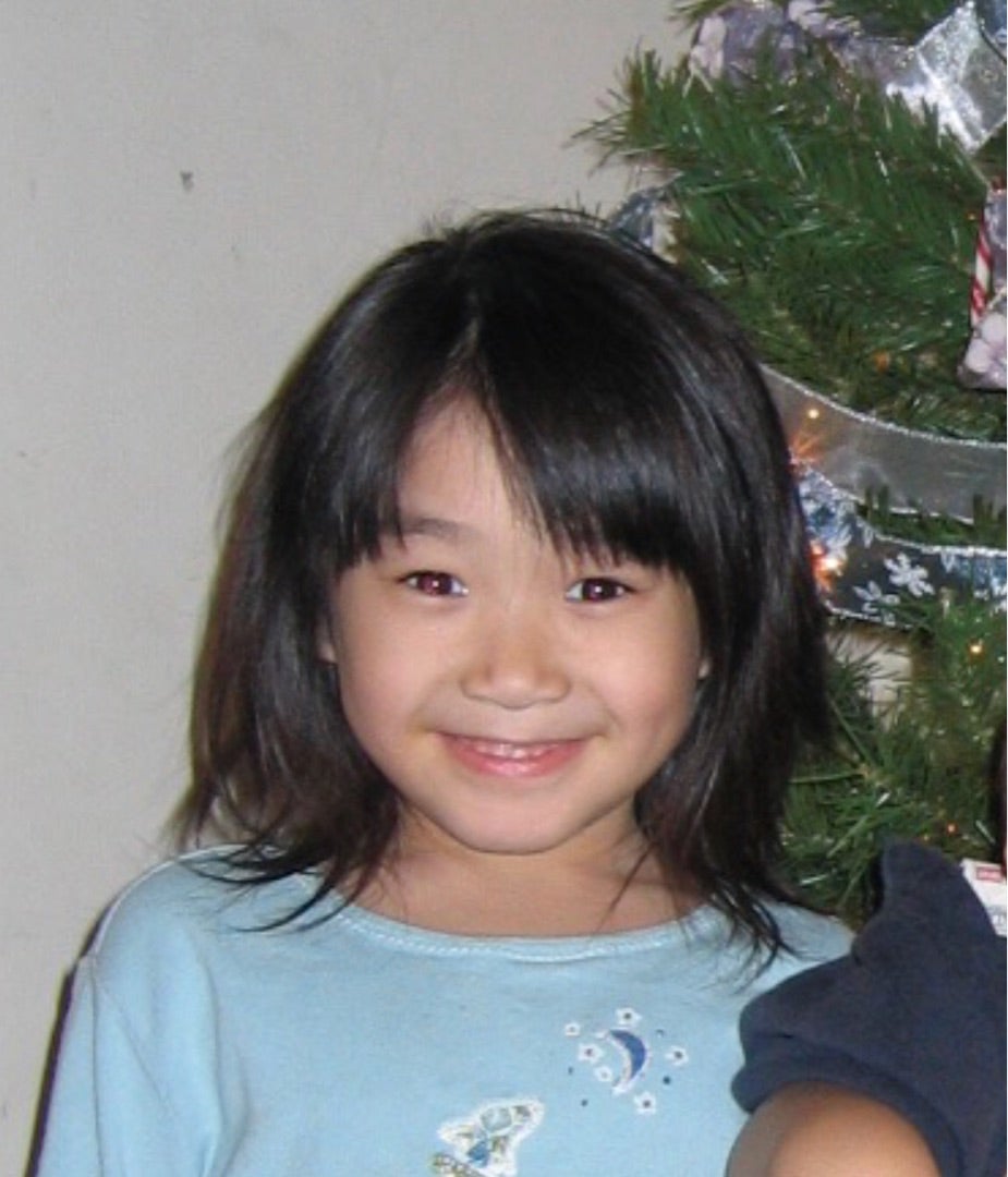 テレ朝POST » 田中美佐子、娘の成人式にビーチでコスプレ撮影。「何年か経って見ても笑ってほしい」 写真ギャラリー3 3