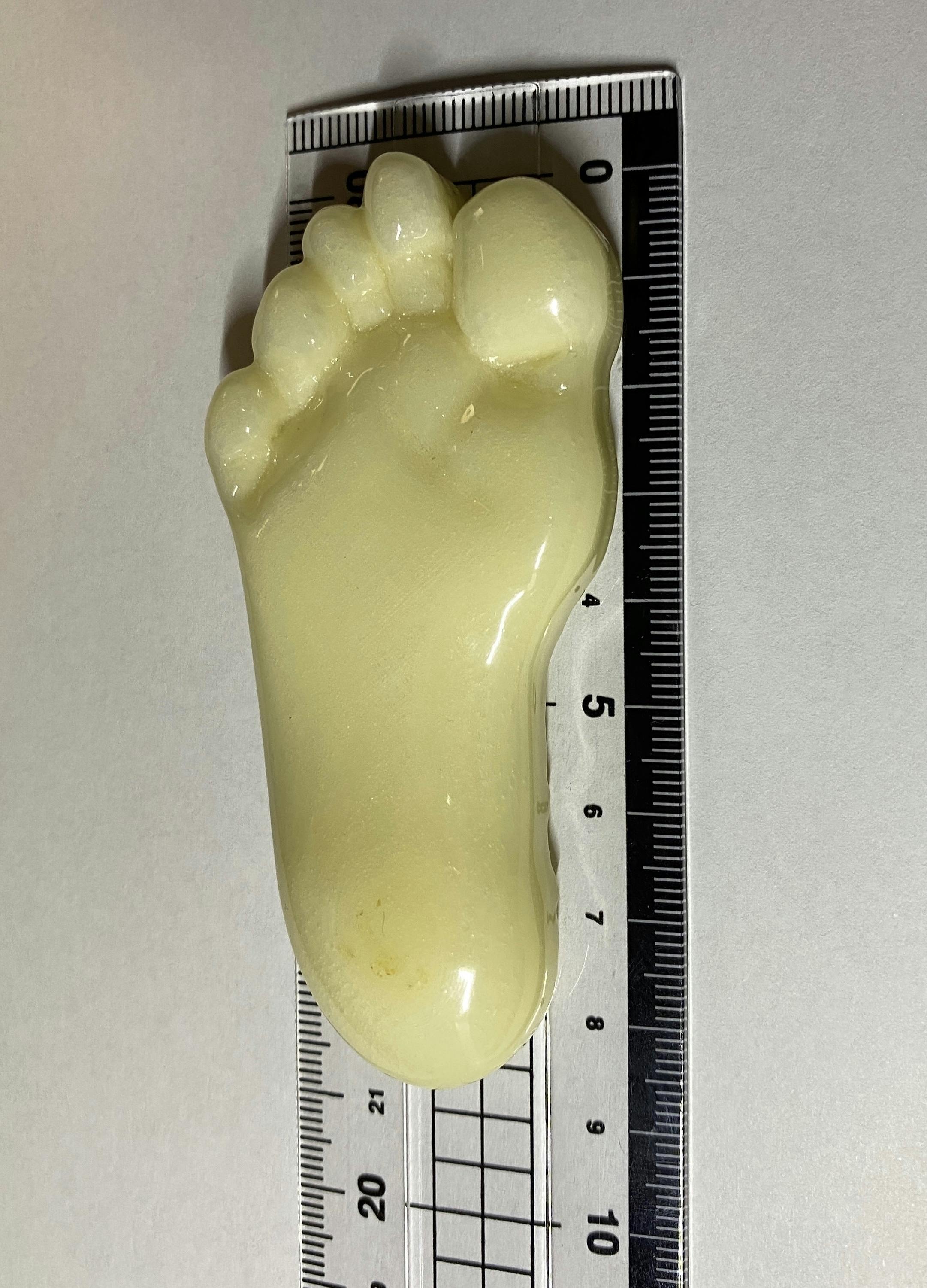 コラム 赤ちゃんの土踏まずRICOSTA