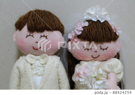 ウェルカムドール 手作り キット マリッジベアー 和装 クマ 和風 結婚式 ウェルカムスペース 受付 : ギフトと雑貨ファンメアリー Yahoo!店- 通販 - Yahoo!ショッピング 綿・糸・針・金屏風・赤毛氈付き 和装くまさん ウェルカムベア 手作りキット 座ったタイプ 結婚式