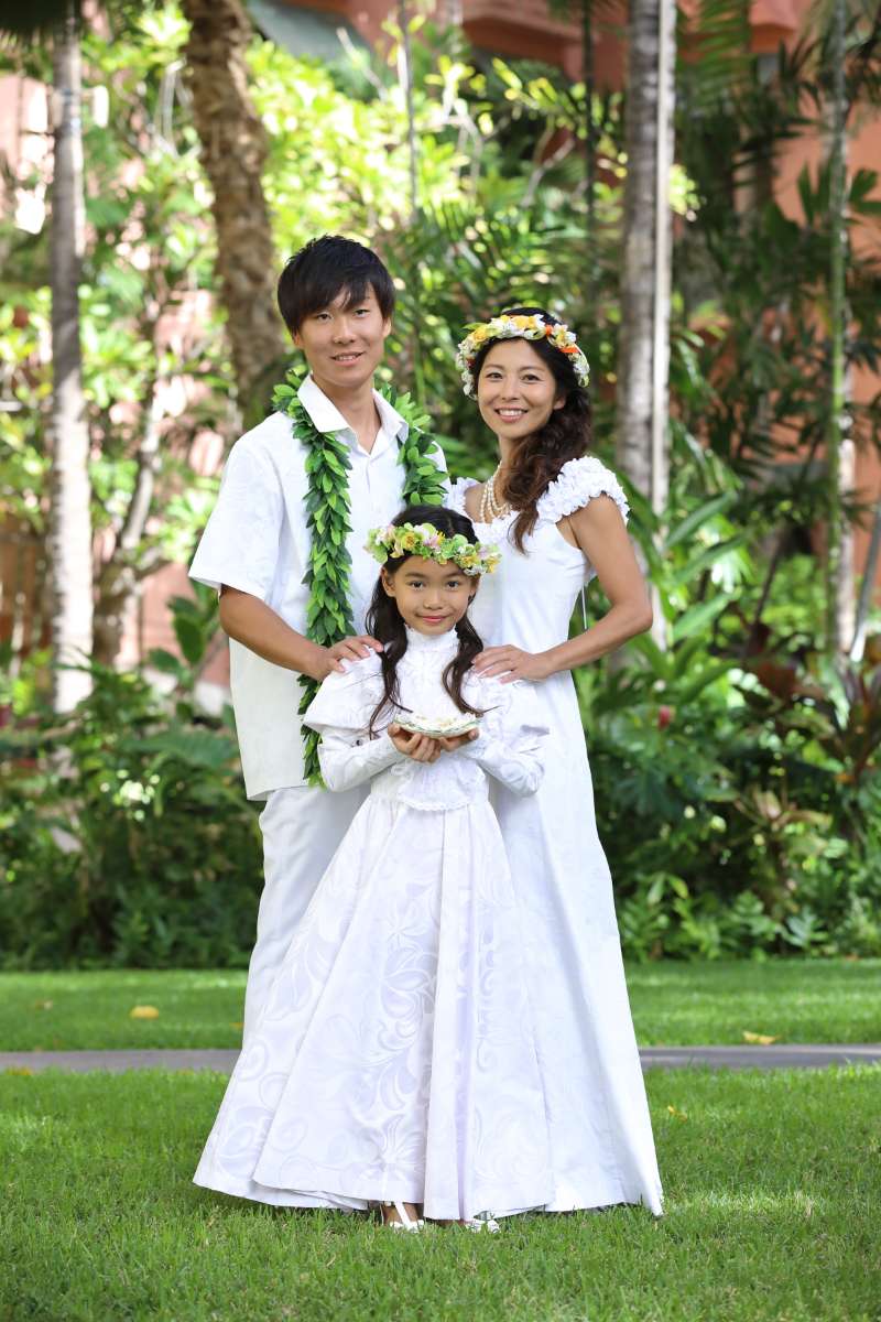 参列コーディネートハワイ・グアム・沖縄・リゾートウェディング特集