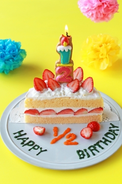 ハーフバースデーをお祝いしよう！ 写真撮影や飾りつけ、離乳食ケーキなど人気のお祝いアイテムも紹介はいチーズ！クリップ