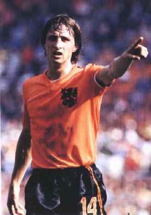 ジョルディ・クライフ氏が初めてヤマルを見た時の衝撃を語る今日の活躍には父ヨハンの金言の影響あり!?theWORLD ザ・ワールド 世界のあらゆるスポーツを楽しもう