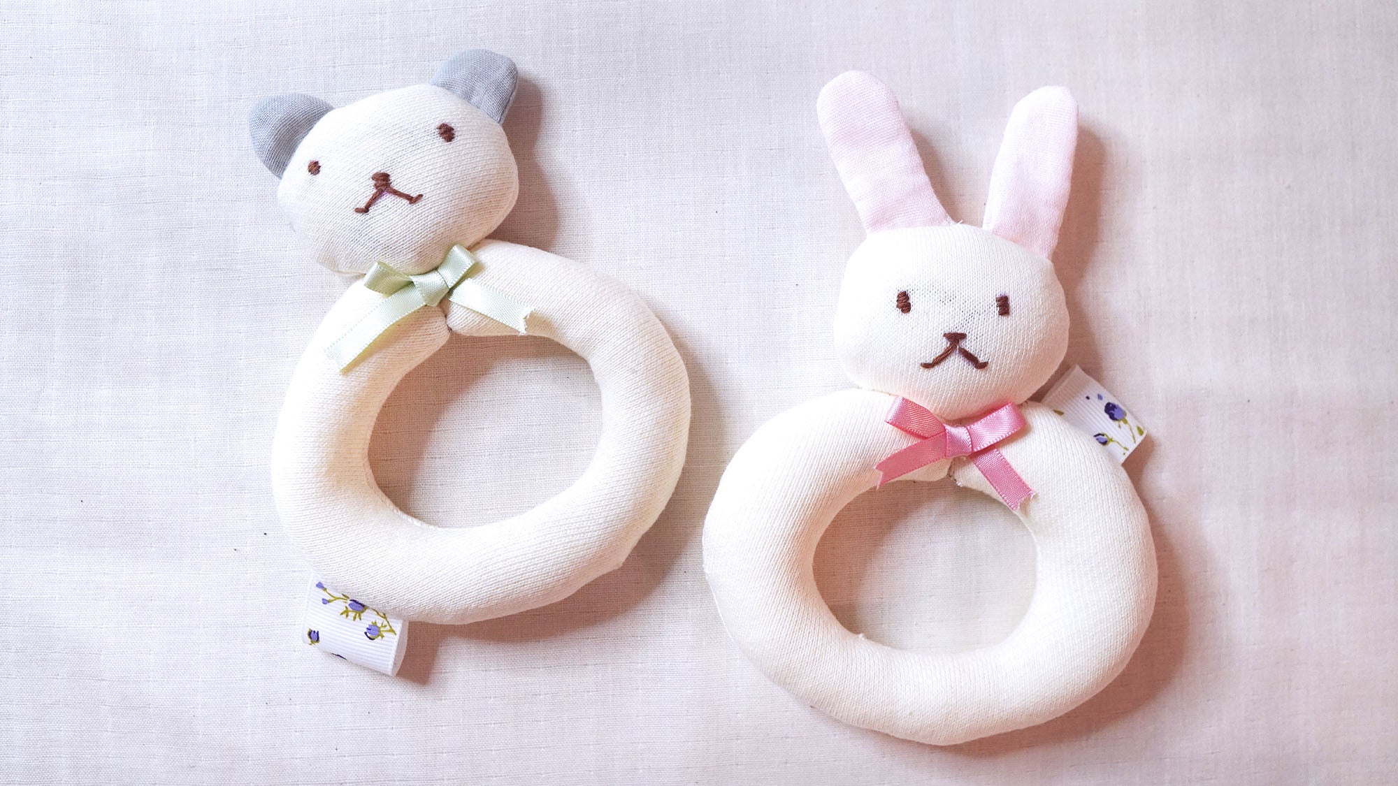 にぎにぎ ラトル のおすすめ人気16品。ドーナツ型 スティック型 ぬいぐるみ 手作りキットなど紹介TrustCellar トラストセラー