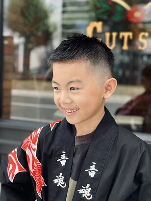 3歳男の子キッズマッシュルームカット¥1100 担当・栄真介大分県大分市より初ご来店ありがとうございましたDEEPSTA DEEPSTA キッズカット DEEPSTAヘアスタイル キッズカット 子供カット 子供髪型 男の子髪型 ヘアカット マッシュルーム 3歳 3歳男の子 カット ヘア