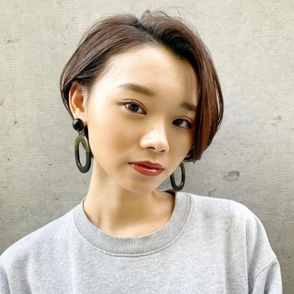 自宅で子供のカットに挑戦！可愛いボブスタイルの切り方！女の子編