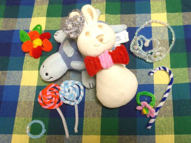 2歳児の製作遊び。できることの目安や春夏秋冬別の室内遊びアイデア、保育のねらいも保育士の転職・採用は 保育士バンク！