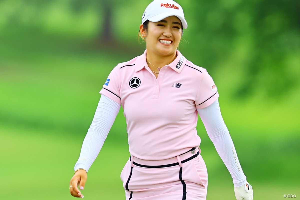 稲見萌寧まるで別人！ ワンピース姿を披露「慣れない感じはありますね」ゴルフ日刊ゲンダイDIGITAL