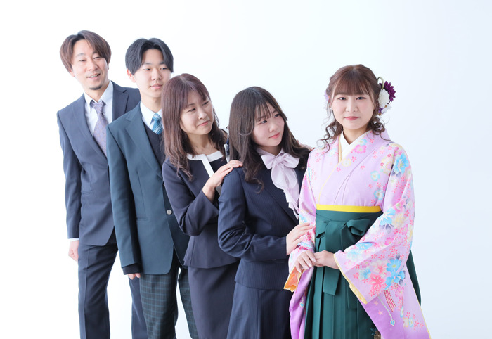 小学校の卒業式のママコーデは着物で決まり！おすすめの撮影プランをご紹介 - 京都ロケーションフォト・スタジオ撮影夢館