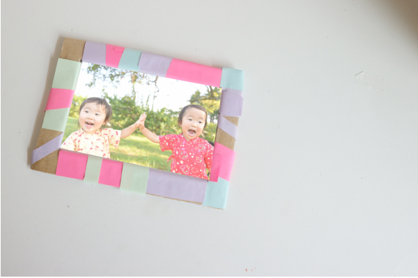 夏休みの工作に自由研究、手作りの写真立て 鉛筆やぺんも入る♪フォトフレーム ハンドメイドdiyhandicraft工作ティッシュの空き箱 小学生 作り方