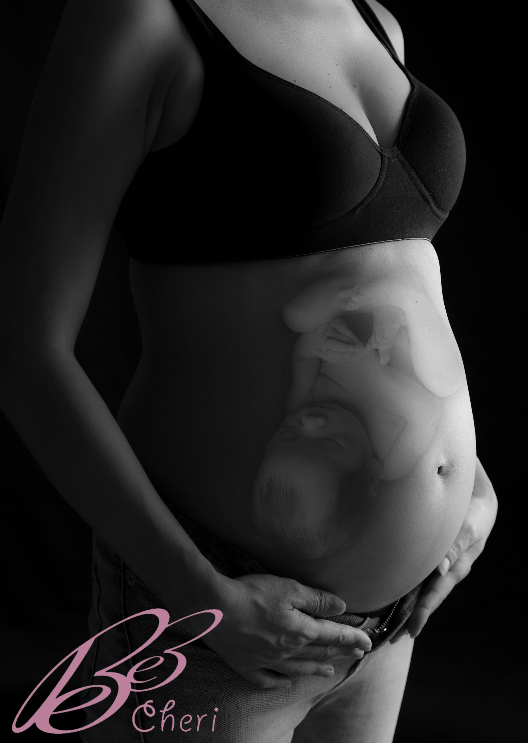 セルフでマタニティフォトをすてきに撮るには？3つのコツをチェックしようLOVEGRAPH Journal