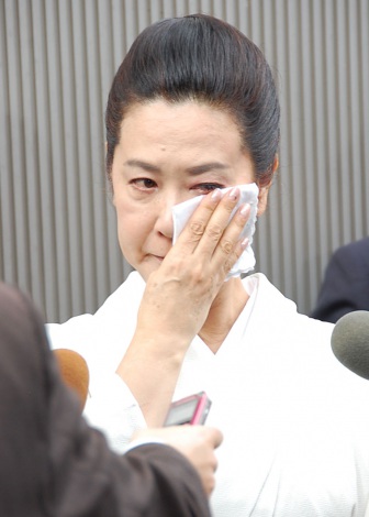 伝説となった激しい絡み、義母との関係に苦しみ 名取裕子65歳、独身を貫く“女優魂”文春オンライン