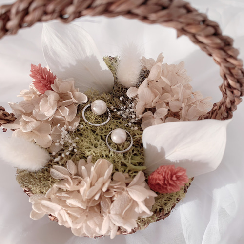 カラーオーダーOK 大きめバスケットのリングピロー Ｍサイズ ＊お花をいっぱい詰め込んで リングピロー atelier de *kore 通販7742663Creema クリーマ