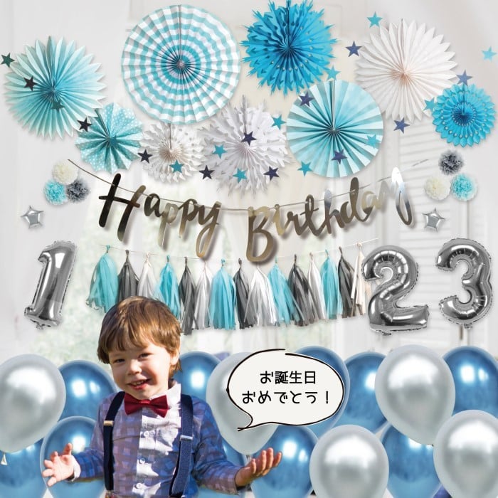 8歳の男の子のバースデーケーキ 「ブルーベリーだけでいっぱいにしたショートケーキに、男のコらしく、⭐️型とお名前クッキーで飾り付けて。」という、こだわりのオーダーにお応えして作らせて頂きました♪ 地元産のブルーベリーを、たっぷり使いました♪ ハッピー