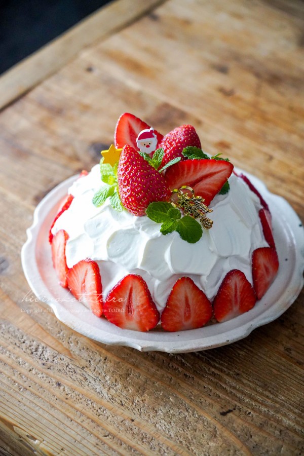 こどもの日のおやつに♪市販のロールケーキにちょい足しアレンジで華やかにの画像