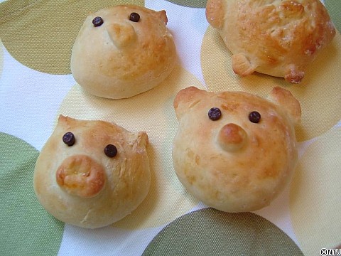 ホームベーカリー 木目調 2023年製 こどもと一緒に手作りパンを楽しめる 「コンパクト