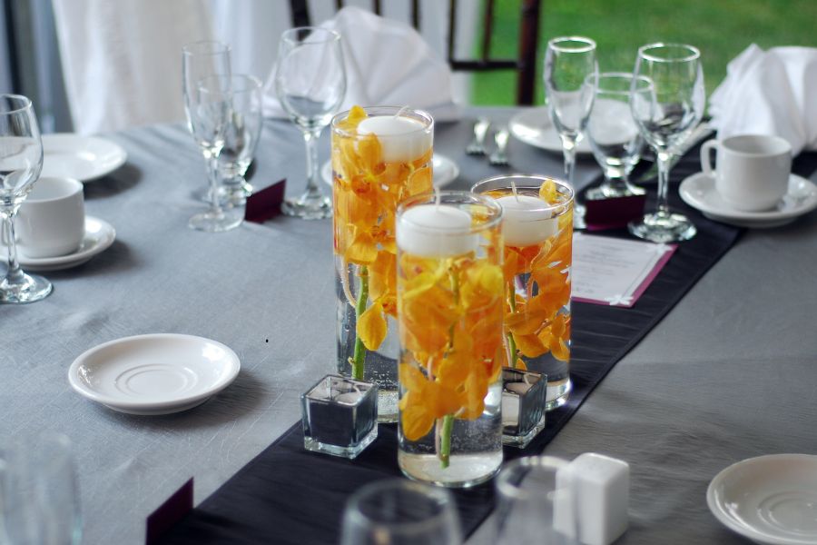 結婚式テーブル装花なしTikTok