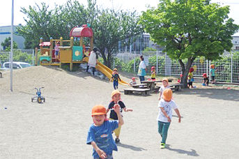 クリスマスマジックシアター 『まるさんかくしかくちゃん』 保育教材 冬イベント - メルカリ