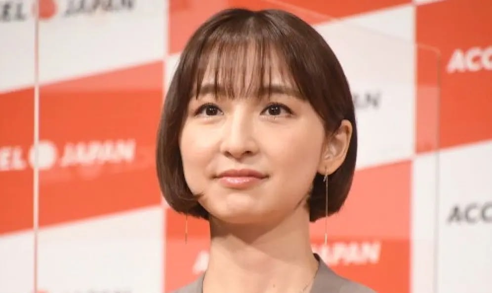 篠田 かな｜メンズエステのおすすめランキングサイト「極セラ」