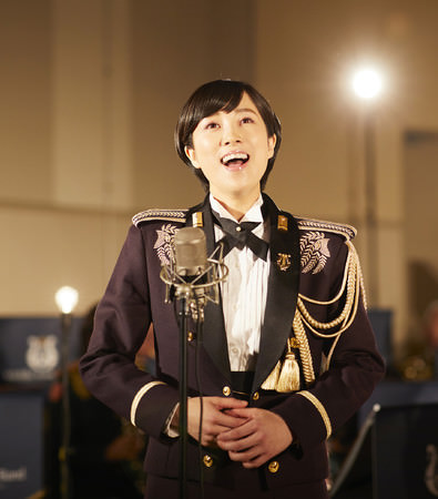 陸自の歌姫 鶫真衣の結婚・引退の噂は本当か？最新情報を元に徹底検証 ！トレンディ ニュース マガジン