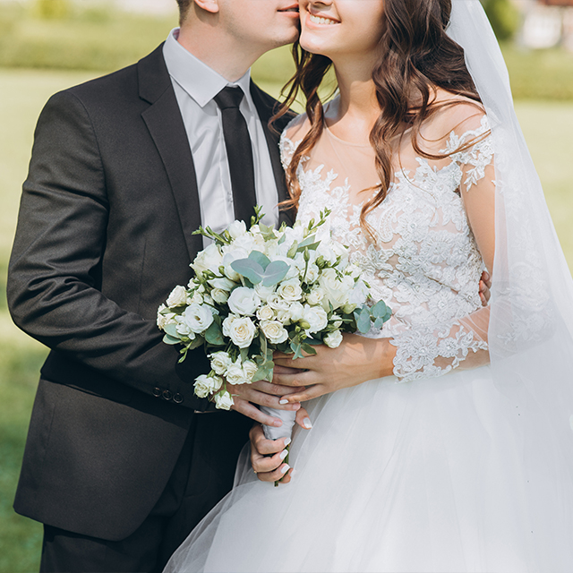 結婚するカップルの特徴とは？なかなか結婚に至らないカップルとの違いもトピックス一生の想い出に残るプロポーズを - プロポーズ神戸