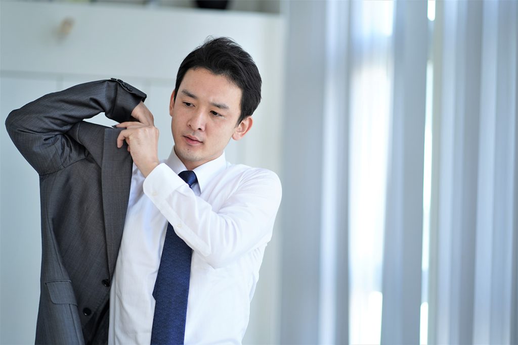 大友康平、伊集院静さんの“お別れ会”で「“平服でお越しください”とあったので」 服装が浮きまくる事態に 1 2ねとらぼ