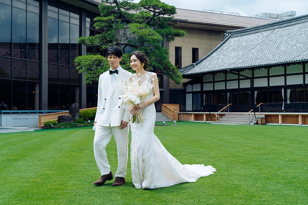 結婚式新郎衣装 トレンド重視派？それとも正統派？参考にしたいタキシードコーディネート！ウェディングニュース