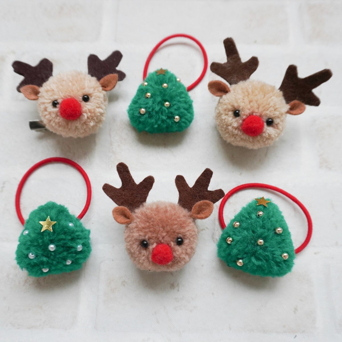 トナカイのドームケーキ - タカナシ クリーム・コンシェルジュ