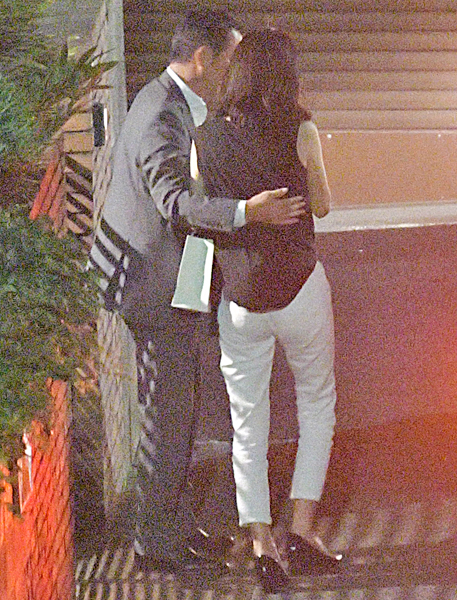 写真 葉月里緒奈、18歳愛娘＆姪っ子と3ショット「三姉妹みたい」 - エンタメ - ニュース クランクイン