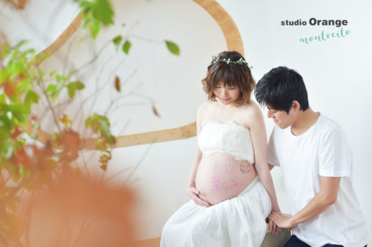 ドイツのビール広告が斜め上すぎ！ ビール腹男子によるマタニティフォト風ポスターが世界を爆裂席巻中ロケットニュース24