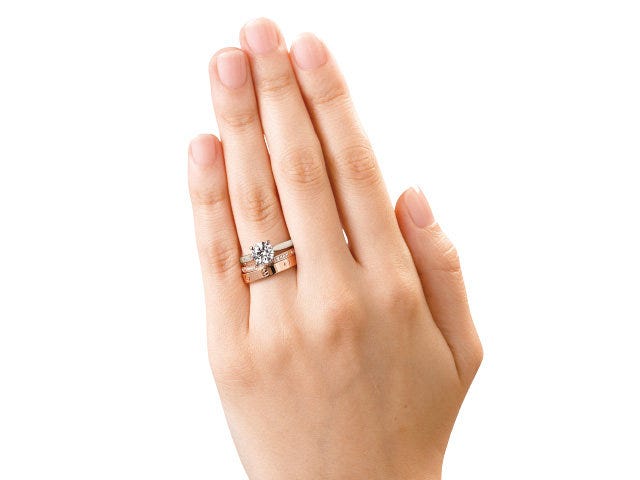 重ね付けリング！心斎橋・大阪の結婚指輪・婚約指輪