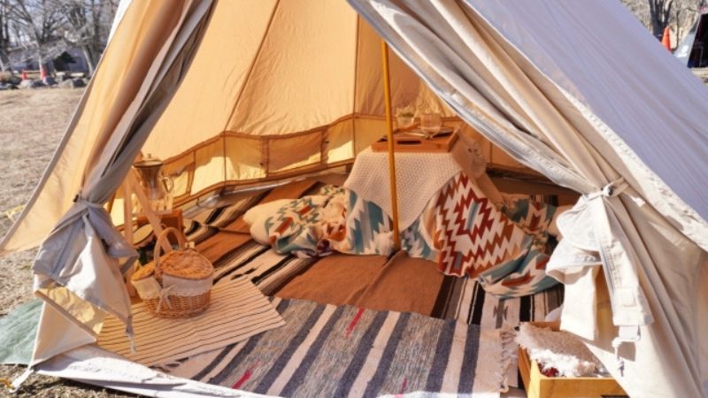 冬キャンプのテント内レイアウトはどうする？スタイル別・人数別に解説Sotopia