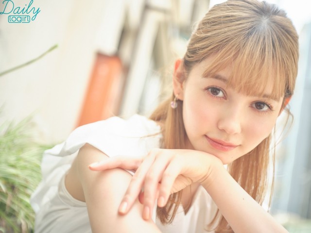 キングオージャー」女王演じた村上愛花が初写真集、人気モデルの本領発揮「“えりか姫”って呼ばれたい」よろず〜ニュース