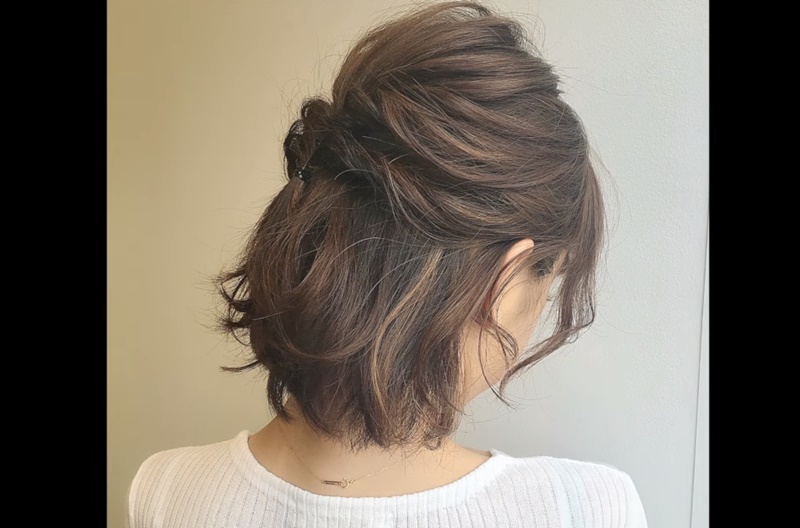 卒業式・入学式ママヘア特集🌸 簡単で高見えするセルフアレンジをまとめています☺︎ 和装にもぴったりなアレンジです。 3月までにマスターして素敵な式にしましょう😌💕-ヘアアレンジ 簡単ヘアアレンジ お呼ばれヘアセット 福岡ヘアセット シェリヘアデザイン