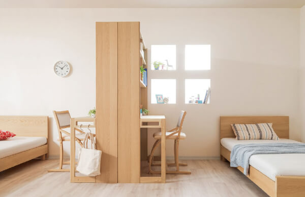 狭い部屋やワンルームに!アンティーク家具で出来る間仕切りアイデア