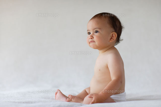 外国人の赤ちゃん - 商用利用可能な写真素材・イラスト素材ならストックフォトの定額制ペイレスイメージズ