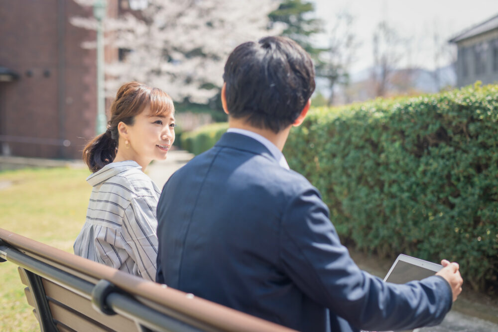 結婚しないパートナー探しをしたい５０代へ！無料の出会いの場所を徹底調査 - 中高年・５０代・６０代・７０代の出会い情報館