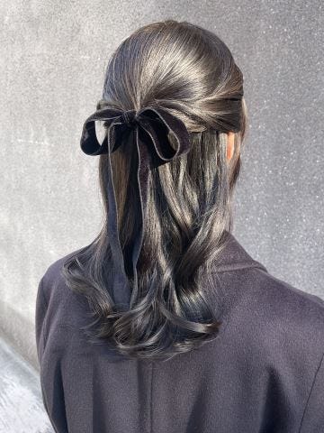 王道でオススメのアレンジ 結婚式のお呼ばれヘアアレンジ〜ハーフアップ〜ヘアアレンジのお悩み解決ブログ