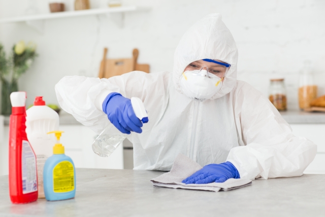 海さくらゴミ拾いファッションスナップ