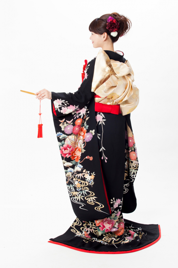 和装前撮りレポ⑥ 黒引き振袖 その1Kanaの沖縄結婚式と旅行と日常のブログ