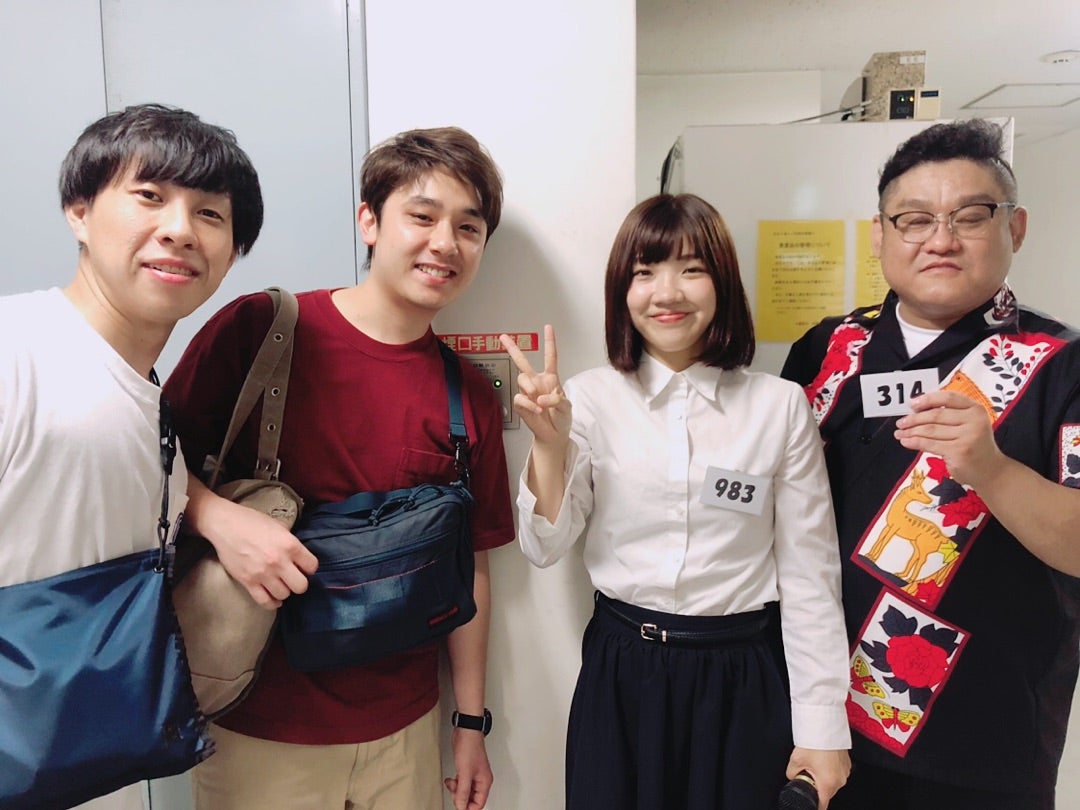 婚活1000本ノック✨ キャスト発表 ✨＼ 綾子福田麻貴が出会う 婚活中の男性「小池」こと 大池貴司野村周平登場❗そして彼を溺愛するクセ強な母 サツキ役に萬田久子 が決定‼️ そう 次回の婚活は まさかの母親同伴です 🍷 📣TVer 見逃し無料配信