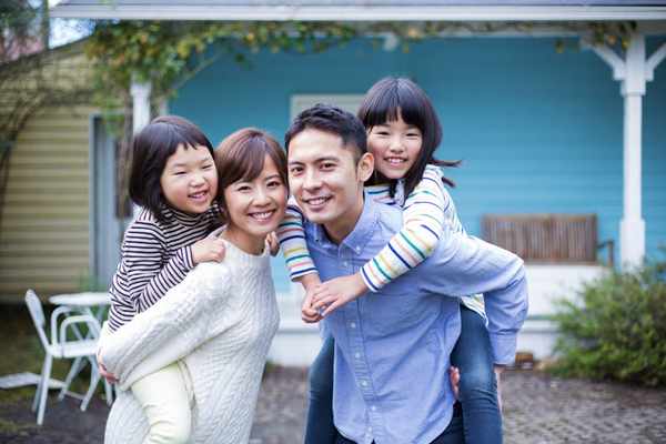 家族を撮影する：集合写真の基本を学ぶフォトレッスン教室