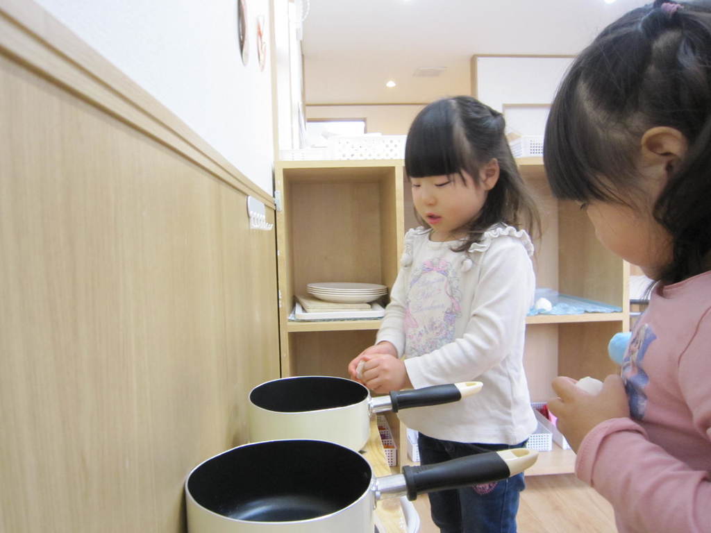 10 件の「レストランごっこ」のアイデアを今すぐ保存おままごと 手作り、幼稚園の工作、お店屋さんごっこ など