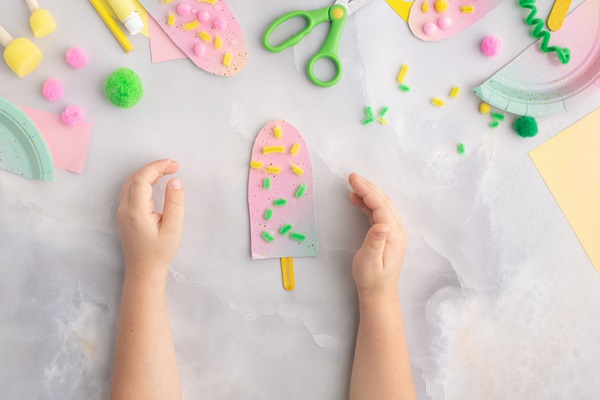 2歳児 7月～夏向け製作＆壁面アイディア5選！夏らしさ満載保育士を応援する情報サイト 保育と暮らしをすこやかに ほいくらし