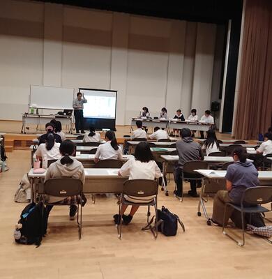 AM1422kHz ラジオ日本 - 夏木ゆたかのホッと歌謡曲