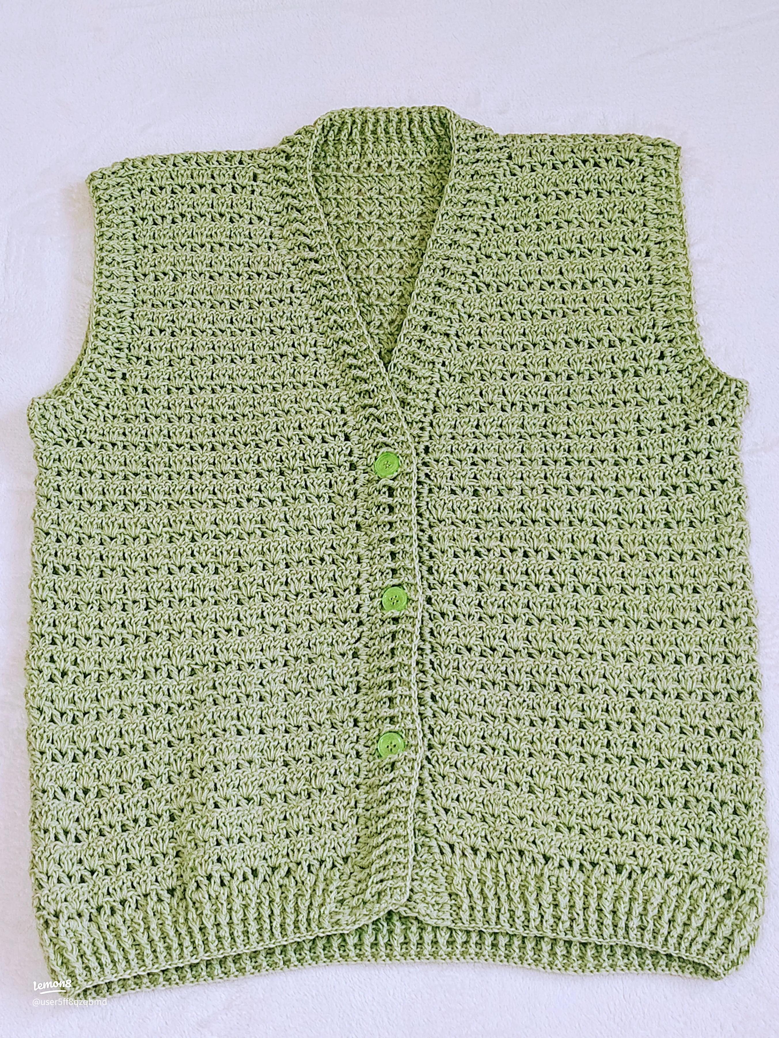 たわわなイチゴのキャミソール・かぎ針編み・編み図・犬の服ハンドメイド・もこの部屋