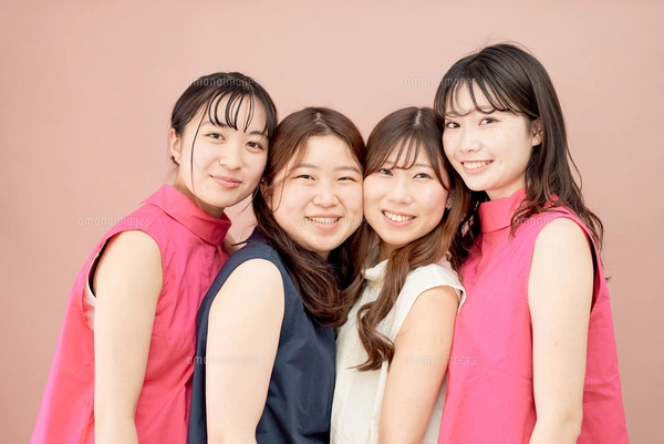 仲良し」の写真素材513,441件の無料イラスト画像Adobe Stock