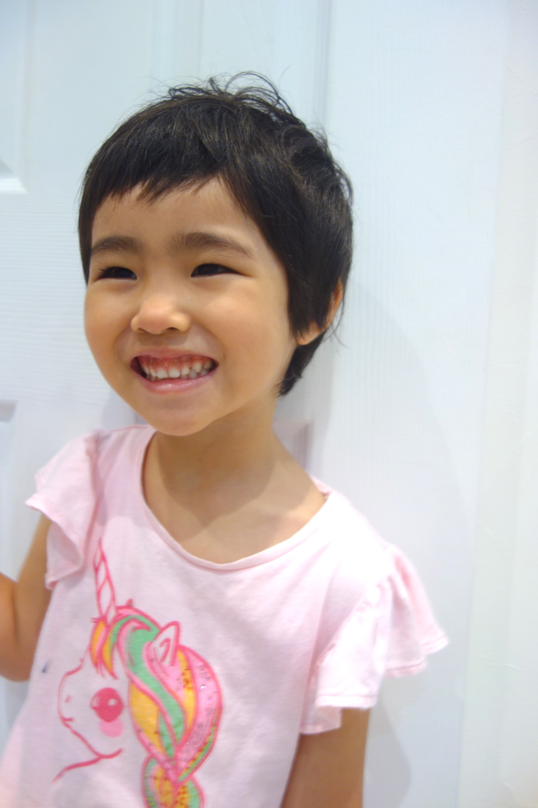 子供 ショートボブ 女の子TikTok