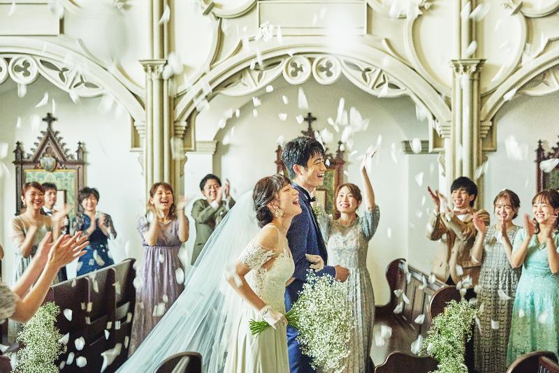 東京都で結婚式用プロフィールムービーの動画撮影を依頼できるおすすめビデオグラファープロカメラマン検索・撮影依頼のTOTTA